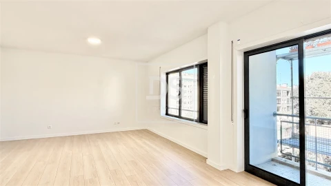 Apartamento T3 para Venda em São Vitor (Braga)