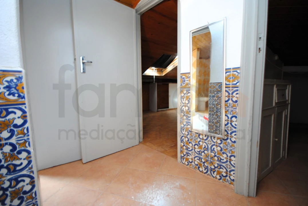 Apartamento para Venda em Carcavelos e Parede Foto 19