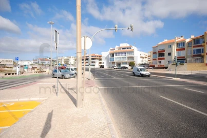 Apartamento para Venda em Carcavelos e Parede