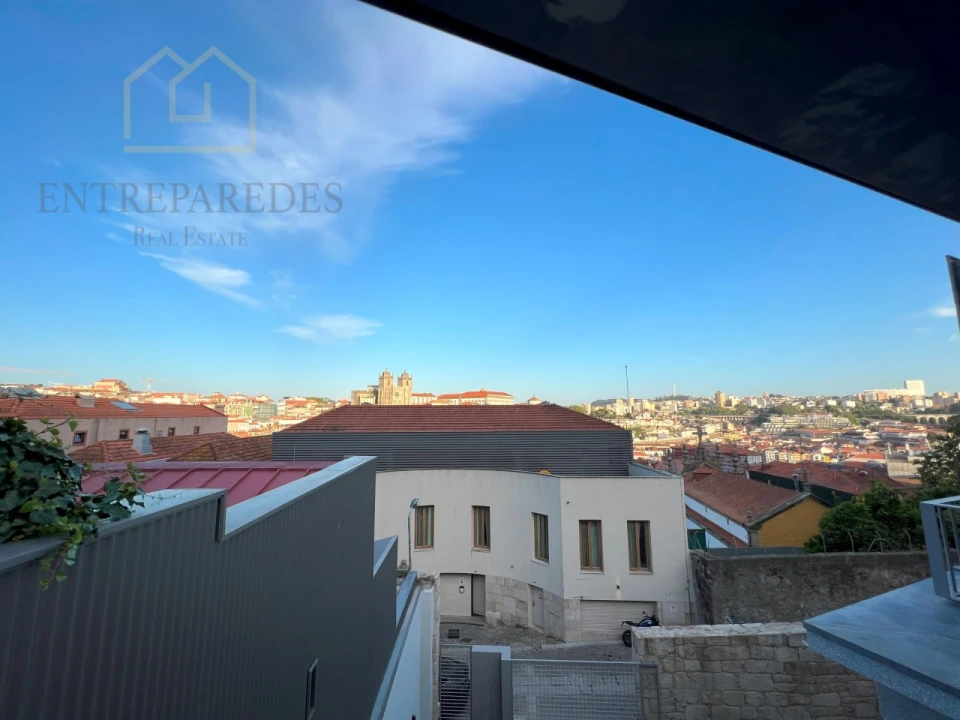 Apartamento T2 para Venda em Cedofeita, Santo Ildefonso, Sé, Miragaia, São Nicolau e Vitória Foto 5