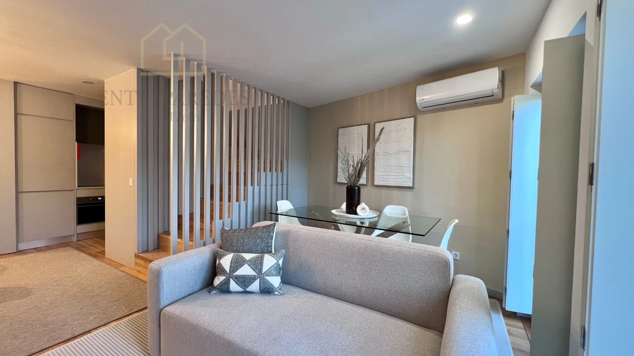 Apartamento T2 para Venda em Cedofeita, Santo Ildefonso, Sé, Miragaia, São Nicolau e Vitória Foto 16