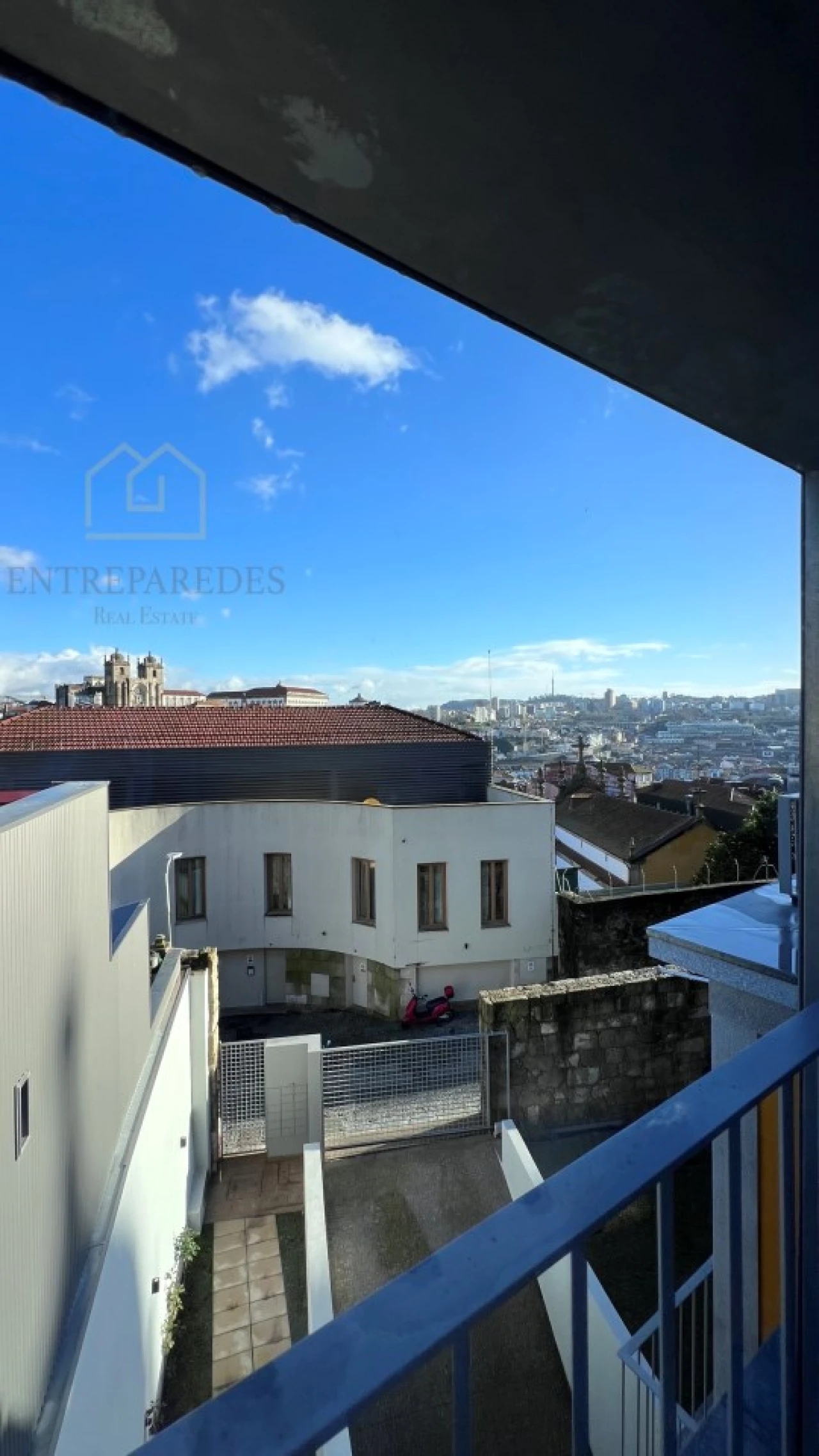Apartamento T2 para Venda em Cedofeita, Santo Ildefonso, Sé, Miragaia, São Nicolau e Vitória Foto 17