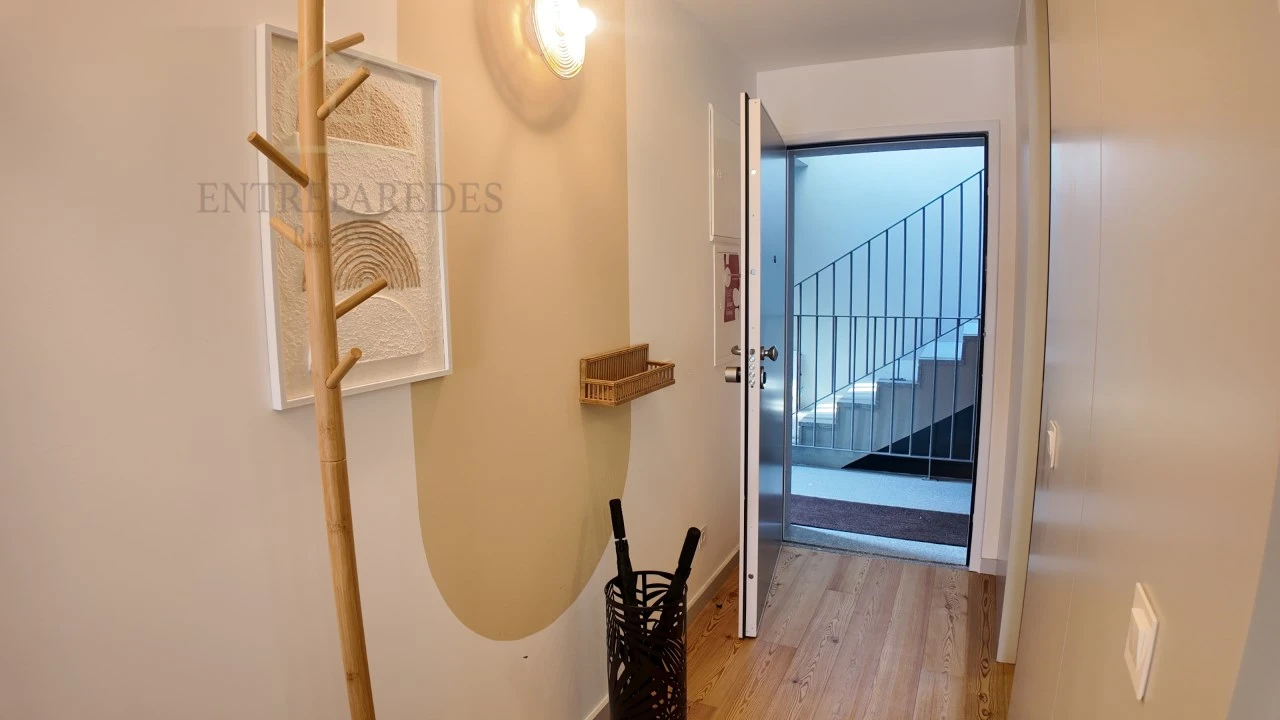 Apartamento T2 para Venda em Cedofeita, Santo Ildefonso, Sé, Miragaia, São Nicolau e Vitória Foto 35