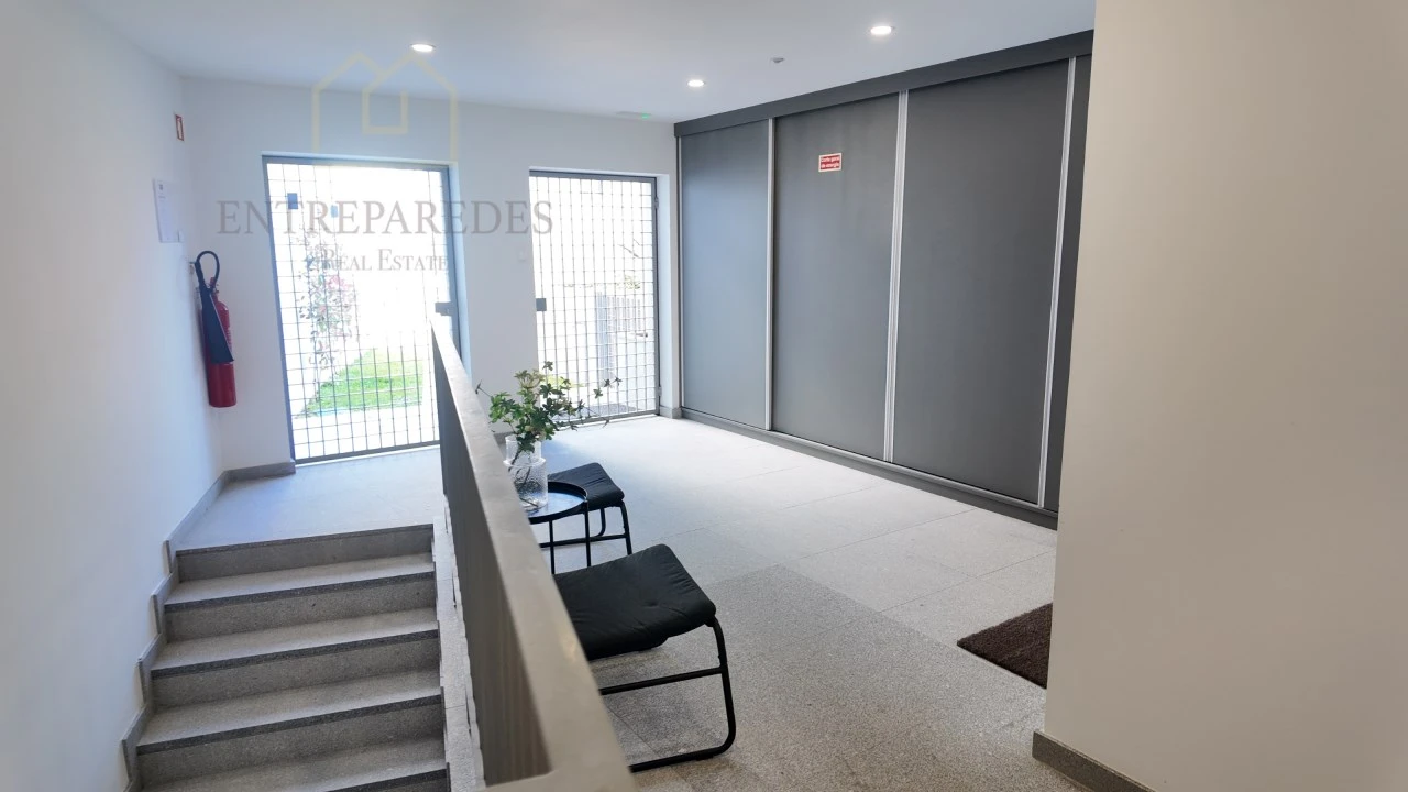 Apartamento T2 para Venda em Cedofeita, Santo Ildefonso, Sé, Miragaia, São Nicolau e Vitória Foto 40