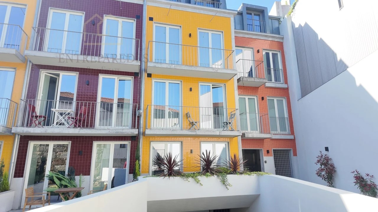 Apartamento T2 para Venda em Cedofeita, Santo Ildefonso, Sé, Miragaia, São Nicolau e Vitória Foto 44