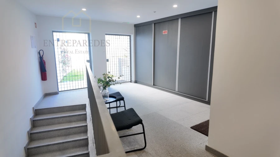 Apartamento T2 para Venda em Cedofeita, Santo Ildefonso, Sé, Miragaia, São Nicolau e Vitória Foto 40