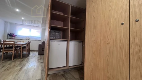 Quarto para Arrendamento em Campanhã