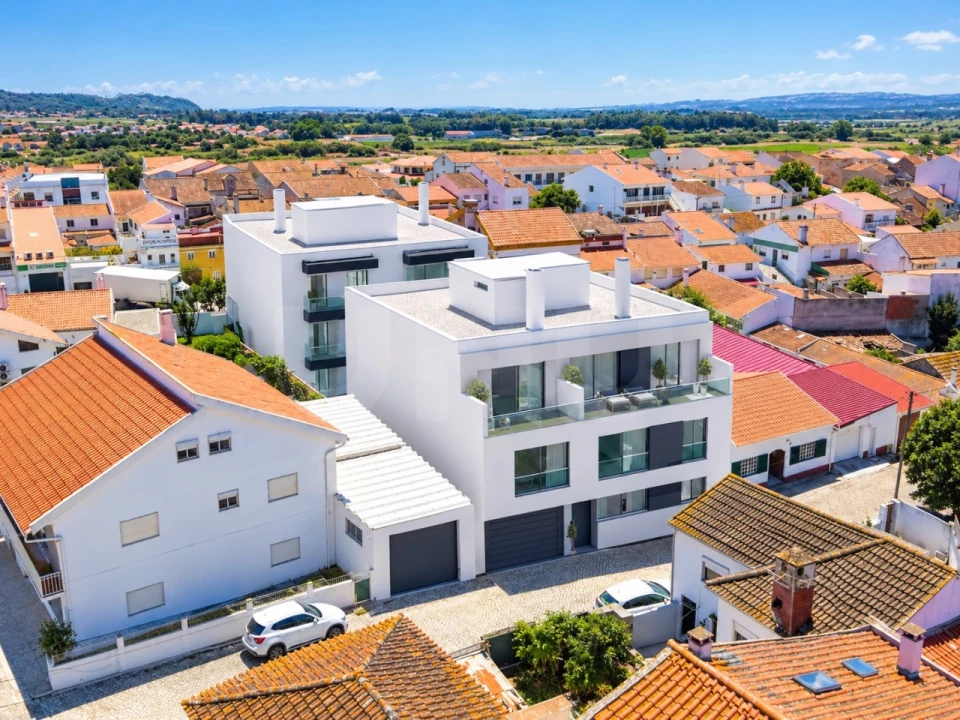 Apartamento T2 para Venda em Alfeizerão Foto 1