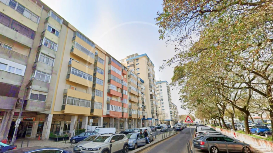 Apartamento T3 para Venda em Benfica