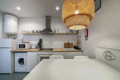 Apartamento T2 para Arrendamento em Glória e Vera Cruz