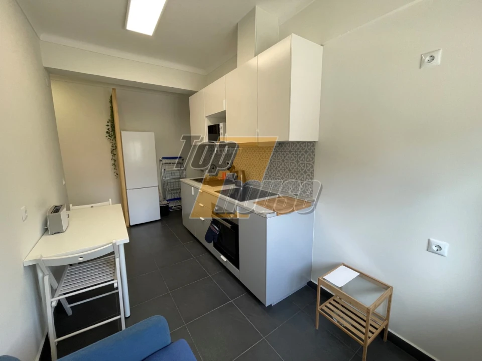 Apartamento T1 para Venda em Costa da Caparica Foto 2