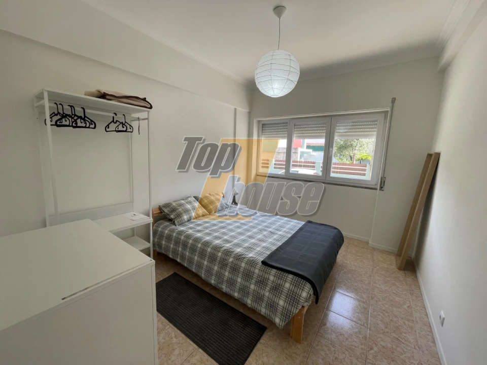 Apartamento T1 para Venda em Costa da Caparica Foto 10