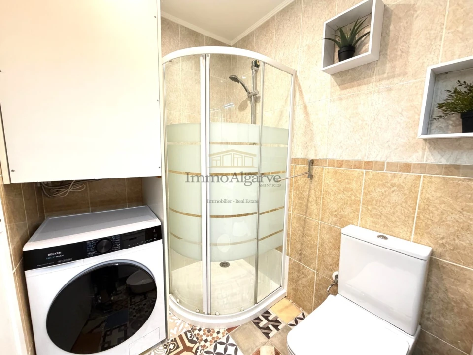 Apartamento T1 para Venda em Albufeira e Olhos de Água Foto 14