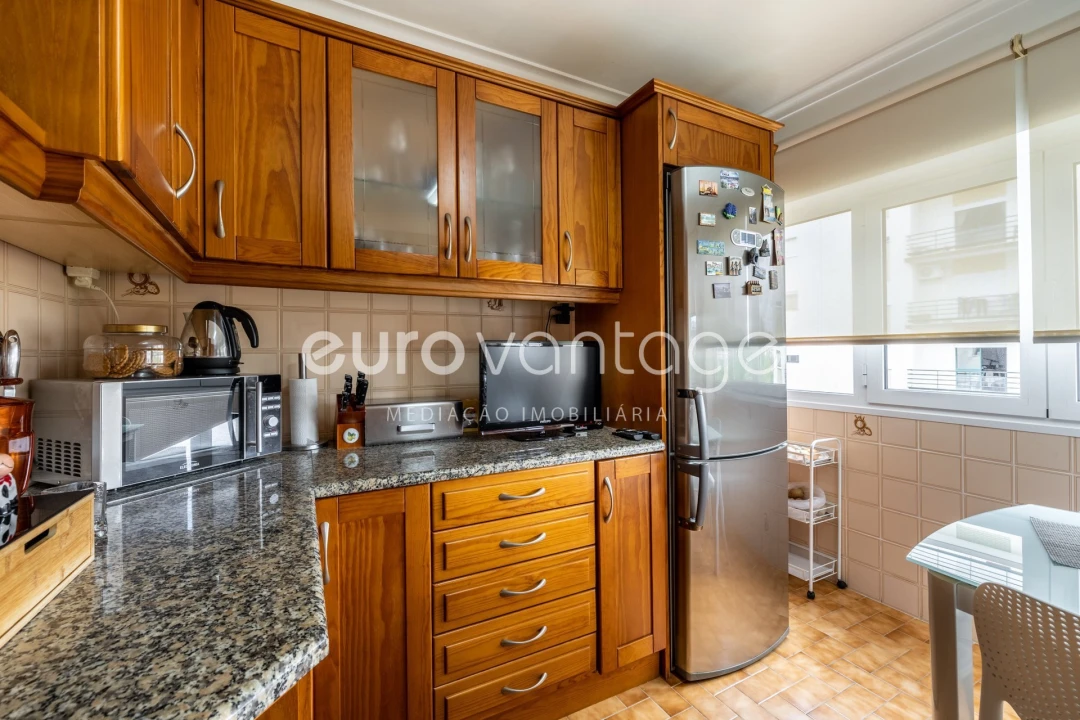 Apartamento T3 para Venda em Leiria, Pousos, Barreira e Cortes Foto 6