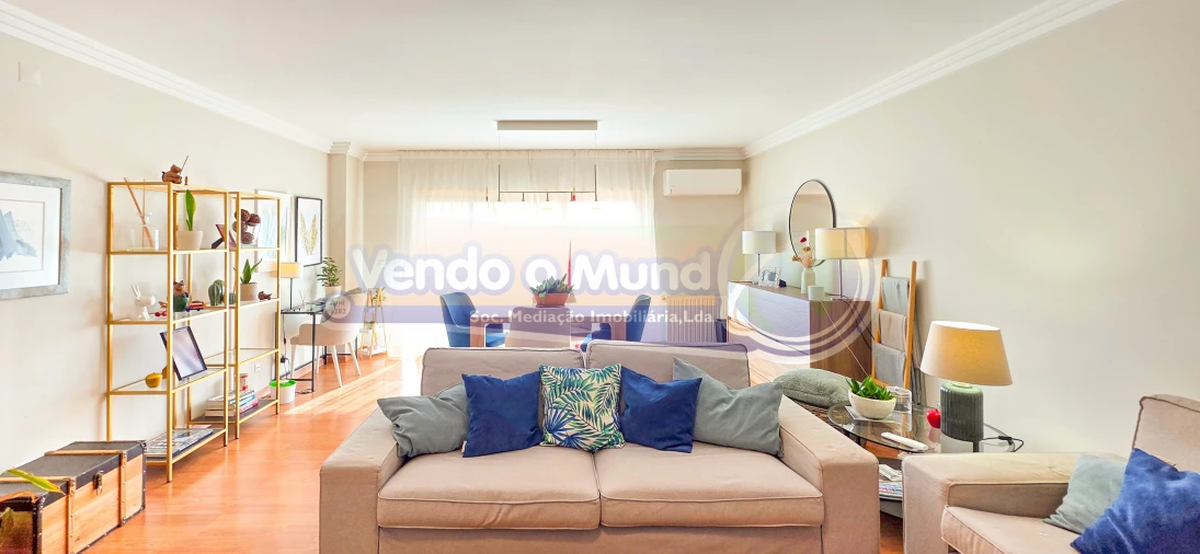 Apartamento T3 para Venda em Póvoa de Santa Iria e Forte da Casa Foto 6