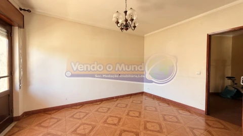 Apartamento T3 para Venda em Samora Correia