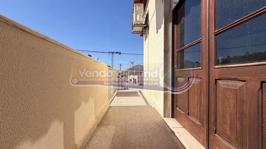 Apartamento T3 para Venda em Samora Correia Foto 4