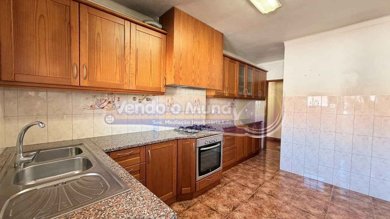 Apartamento T3 para Venda em Samora Correia Foto 16