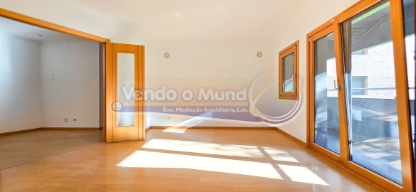 Apartamento T2 para Venda em Alverca do Ribatejo e Sobralinho