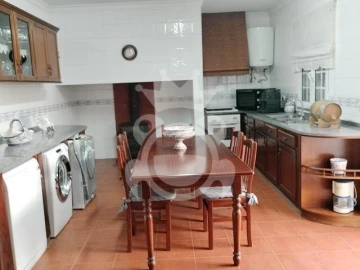 Moradia T4 para Venda em Reguengos de Monsaraz