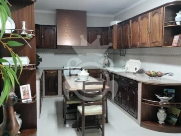 Moradia T4 para Venda em Reguengos de Monsaraz
