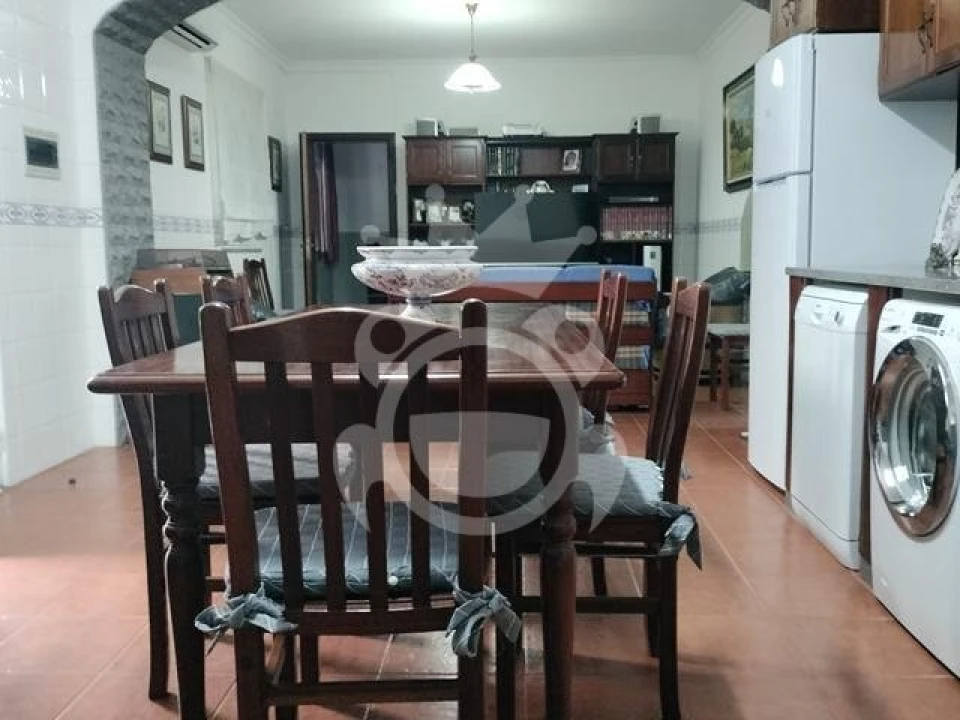 Moradia T4 para Venda em Reguengos de Monsaraz Foto 14