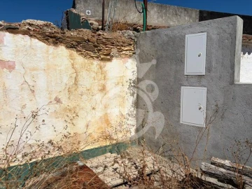Quinta T4 para Venda em Santiago Maior