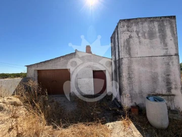 Quinta T4 para Venda em Santiago Maior