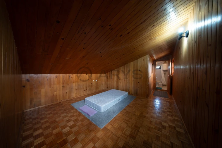 Quinta T6 para Venda em Roriz Foto 3