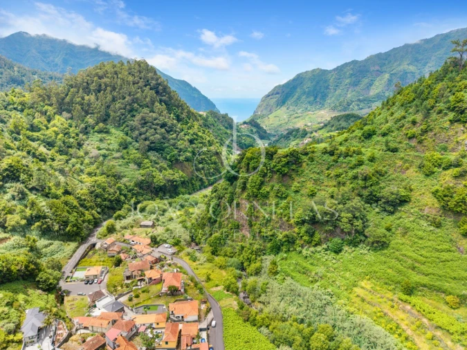Moradia T3 para Venda em São Vicente Foto 2