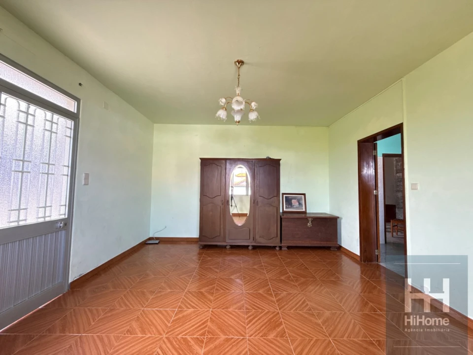 Moradia T5 para Venda em Ilha Foto 8
