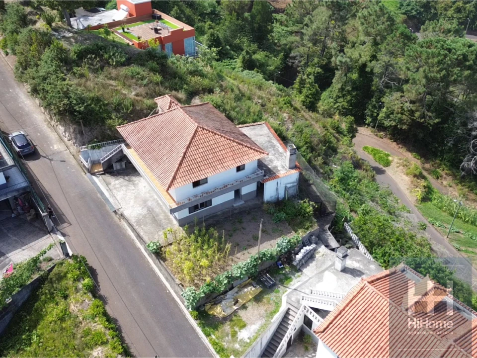 Moradia T5 para Venda em Ilha Foto 38