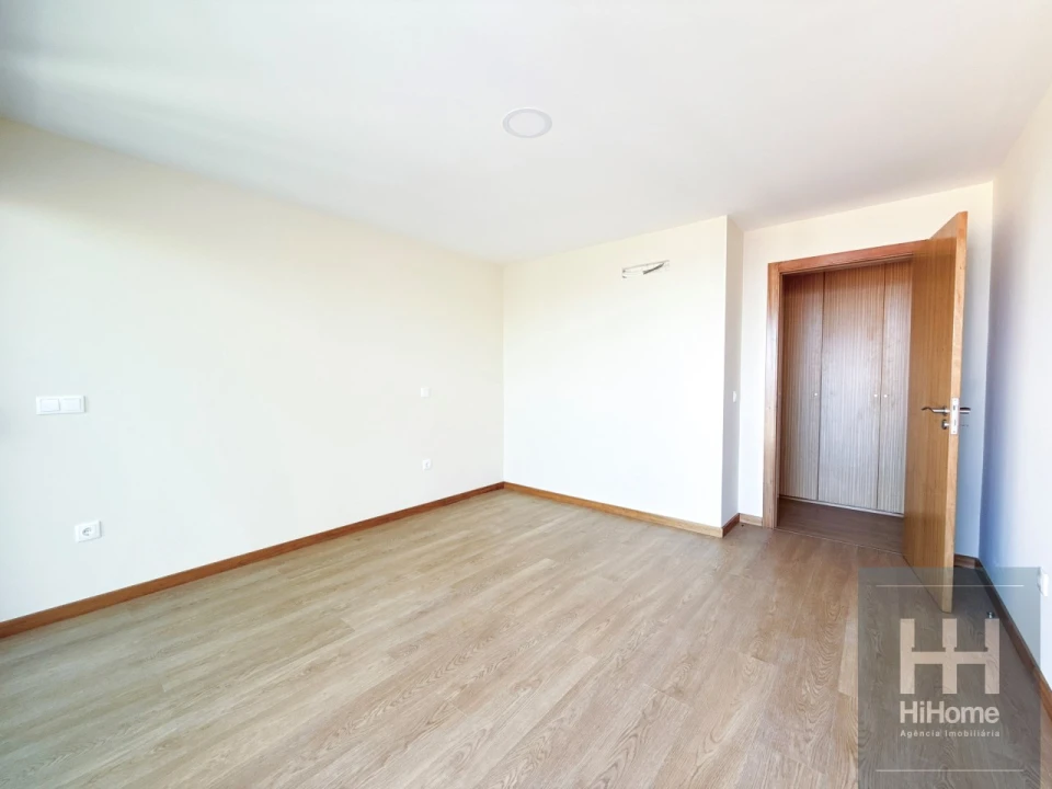 Apartamento T2 para Venda em Funchal (Santa Maria Maior) Foto 14