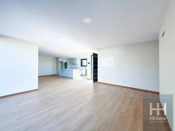 Apartamento T2 para Venda em Funchal (Santa Maria Maior)