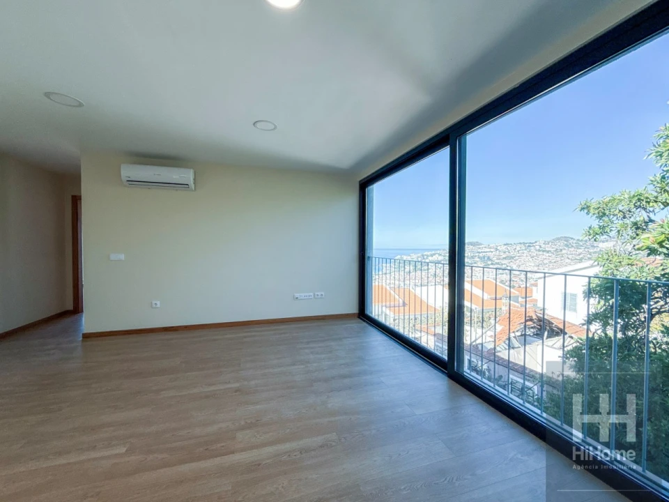 Apartamento T2 para Venda em Funchal (Santa Maria Maior) Foto 11