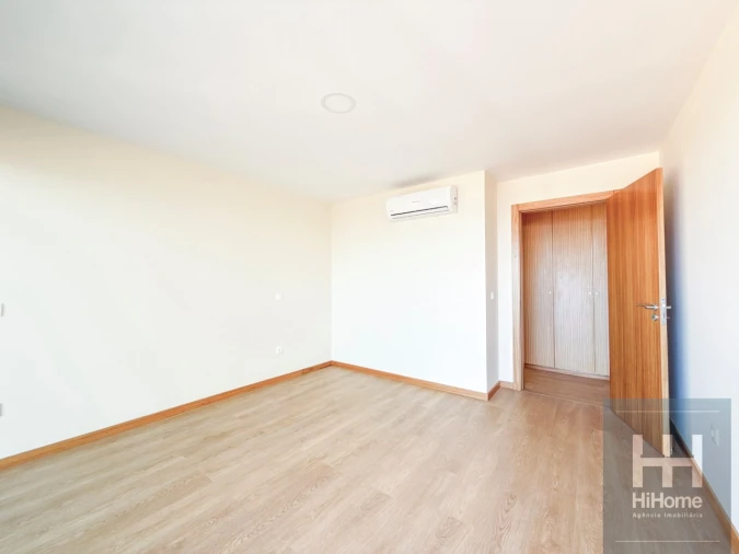 Apartamento T2 para Venda em Funchal (Santa Maria Maior) Foto 16