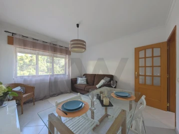 Apartamento T1 para Venda em Cacém e São Marcos