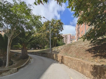 Apartamento T1 para Venda em Cacém e São Marcos