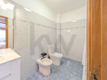 Apartamento T1 para Venda em Cacém e São Marcos