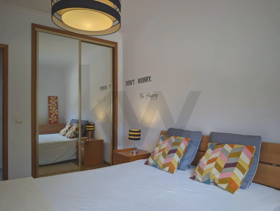 Apartamento T1 para Venda em Cacém e São Marcos Foto 3