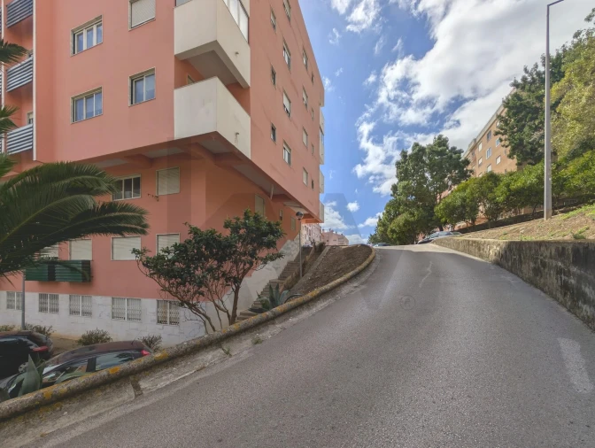 Apartamento T1 para Venda em Cacém e São Marcos Foto 33