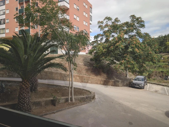 Apartamento T1 para Venda em Cacém e São Marcos Foto 32