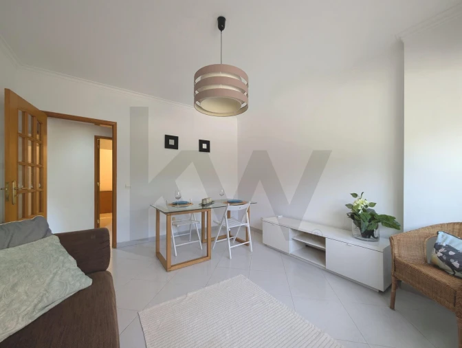 Apartamento T1 para Venda em Cacém e São Marcos Foto 13