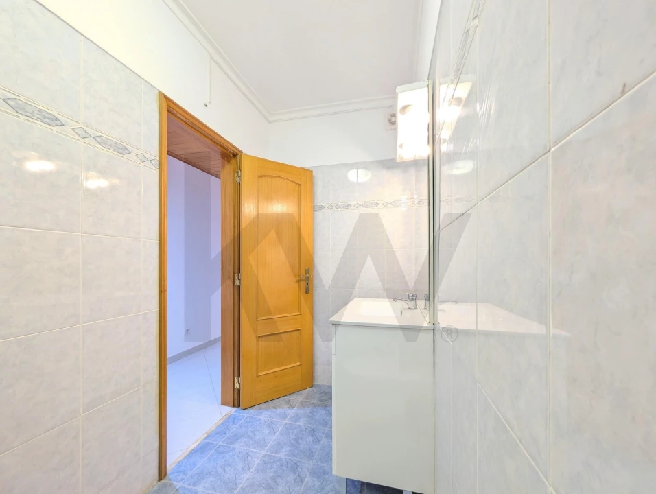 Apartamento T1 para Venda em Cacém e São Marcos Foto 10