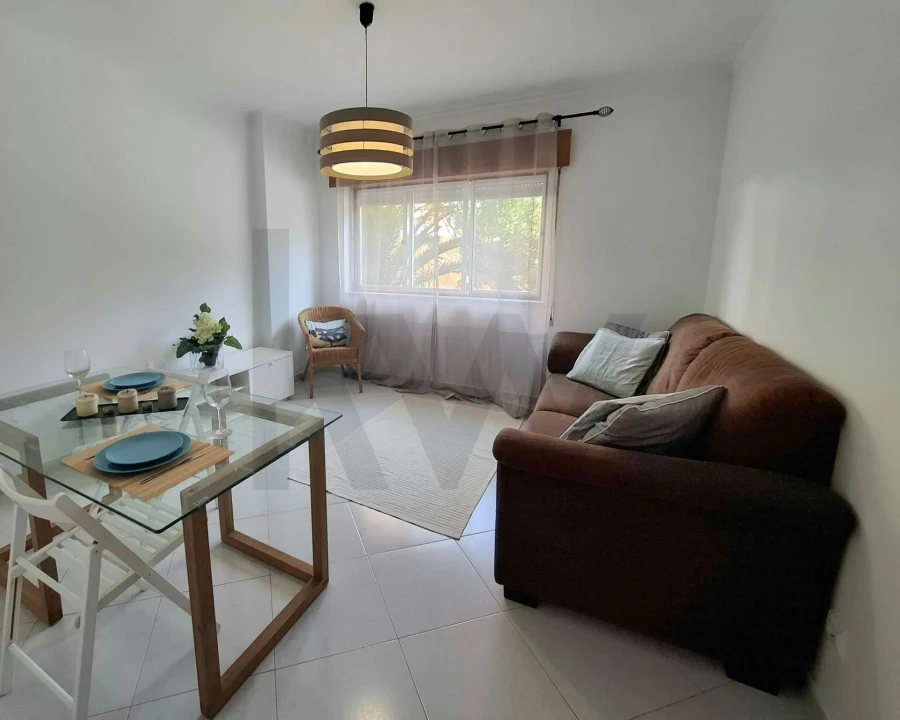Apartamento T1 para Venda em Cacém e São Marcos Foto 12