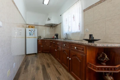 Moradia T3 para Venda em Sete Cidades