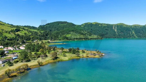 Moradia T3 para Venda em Sete Cidades