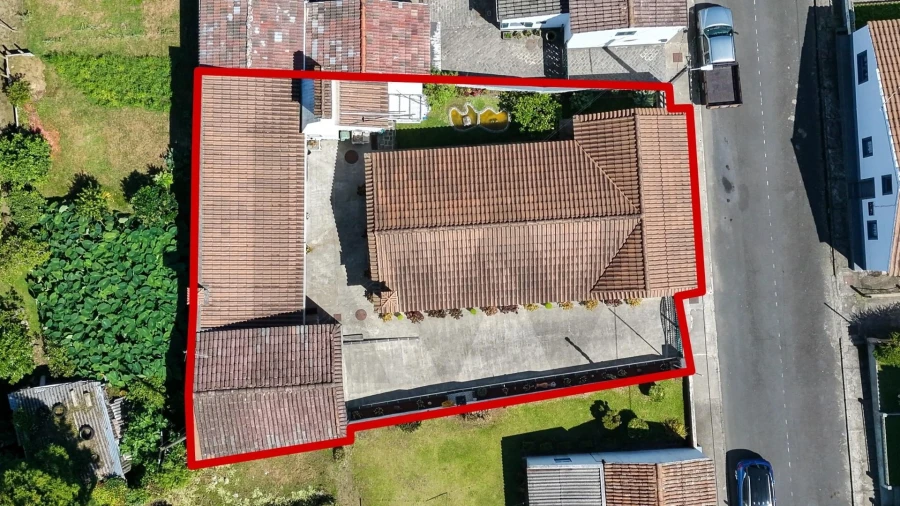 Moradia T3 para Venda em Sete Cidades Foto 32