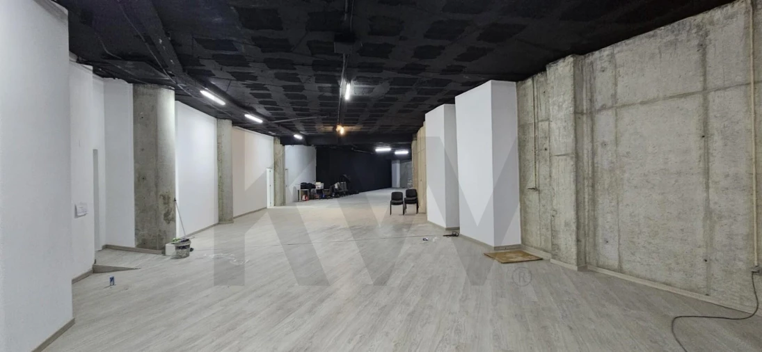 Escritório para Arrendamento em Barcarena Foto 33