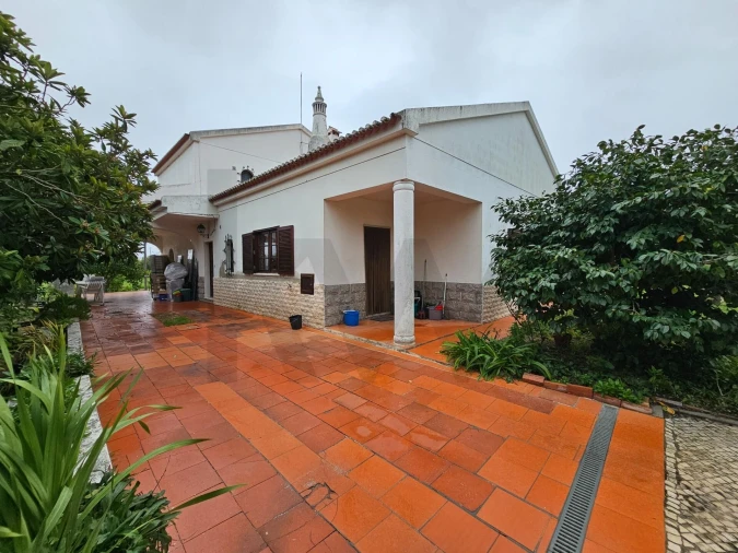 Quinta T4 para Venda em Moita Foto 4